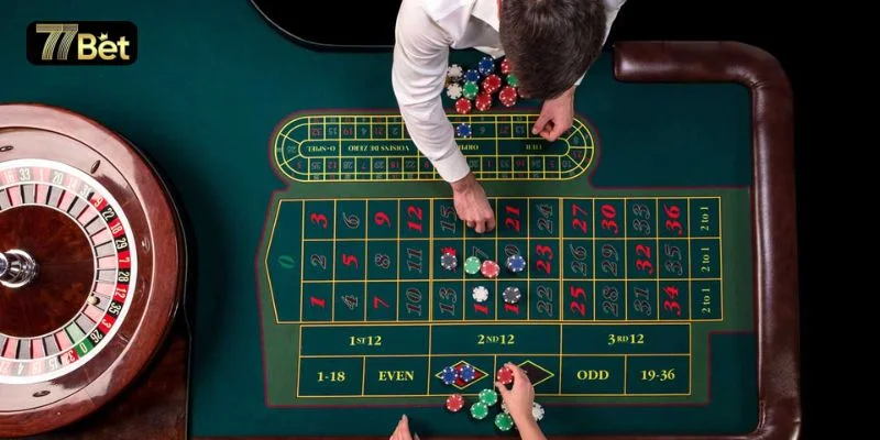 Luật chơi cơ bản của Roulette tại nhà cái 77BET dễ hiểu.